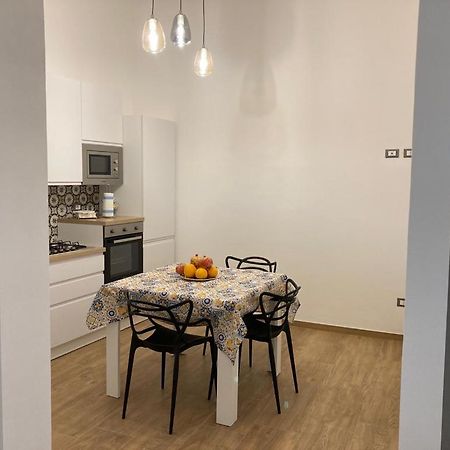 Casa Vacanze Al Trenta3 Марсала Екстер'єр фото