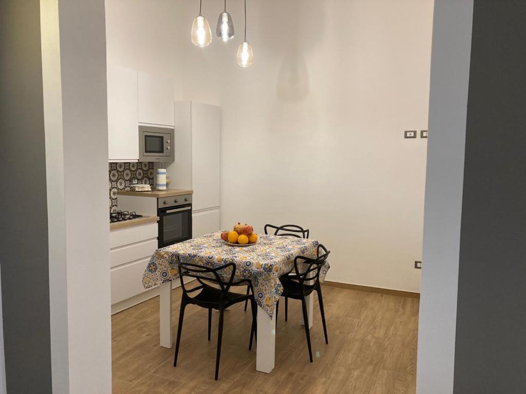 Casa Vacanze Al Trenta3 Марсала Екстер'єр фото